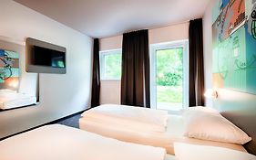 B&B Hotel Stuttgart-Neckarhafen